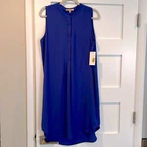 Sleeveless dress by Gibson Latimer